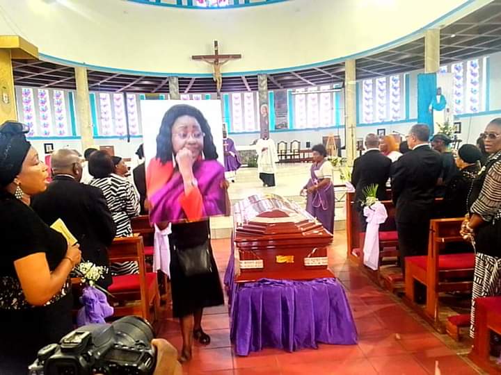 Messe de requiem en hommage à Yolande Nyonda