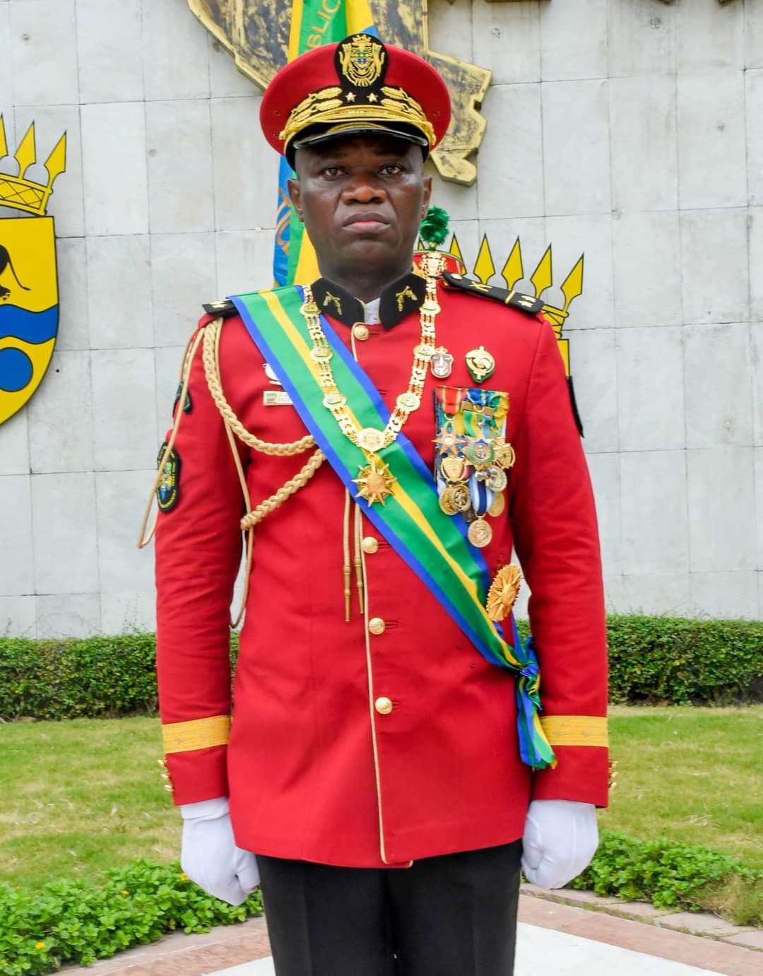 Le Président Brice Clotaire Oligui Nguema élevé au rang de Grand Commandeur de l’ordre de la Libération