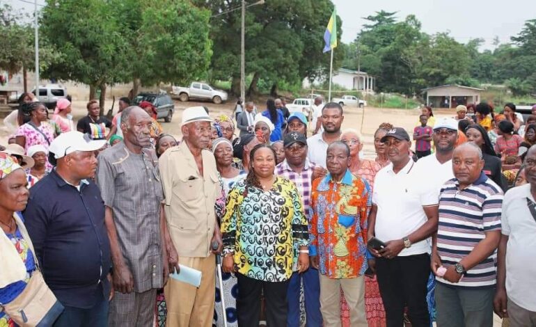 Camelia Ntoutoume Leclercq prépare un accueil chaleureux pour la visite de Son Excellence Brice Clotaire Oligui Nguema à Ntoum.