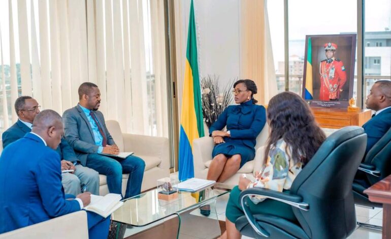 Foire commerciale de l’Indépendance : Le Ministre du Commerce rencontre Diesel-Gabon