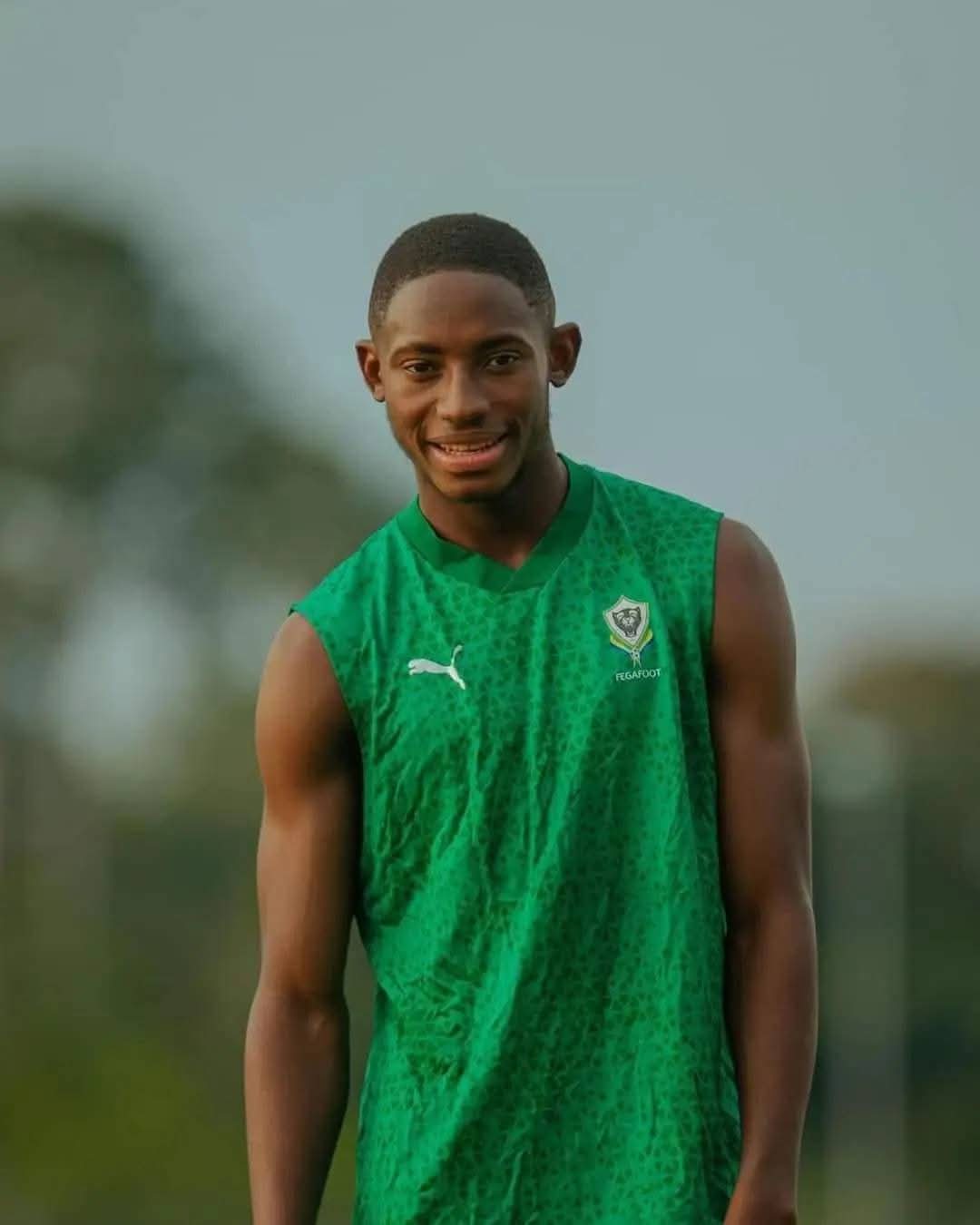 Junior Effaghé rejoint Aris Limassol : une nouvelle étape dans sa carrière