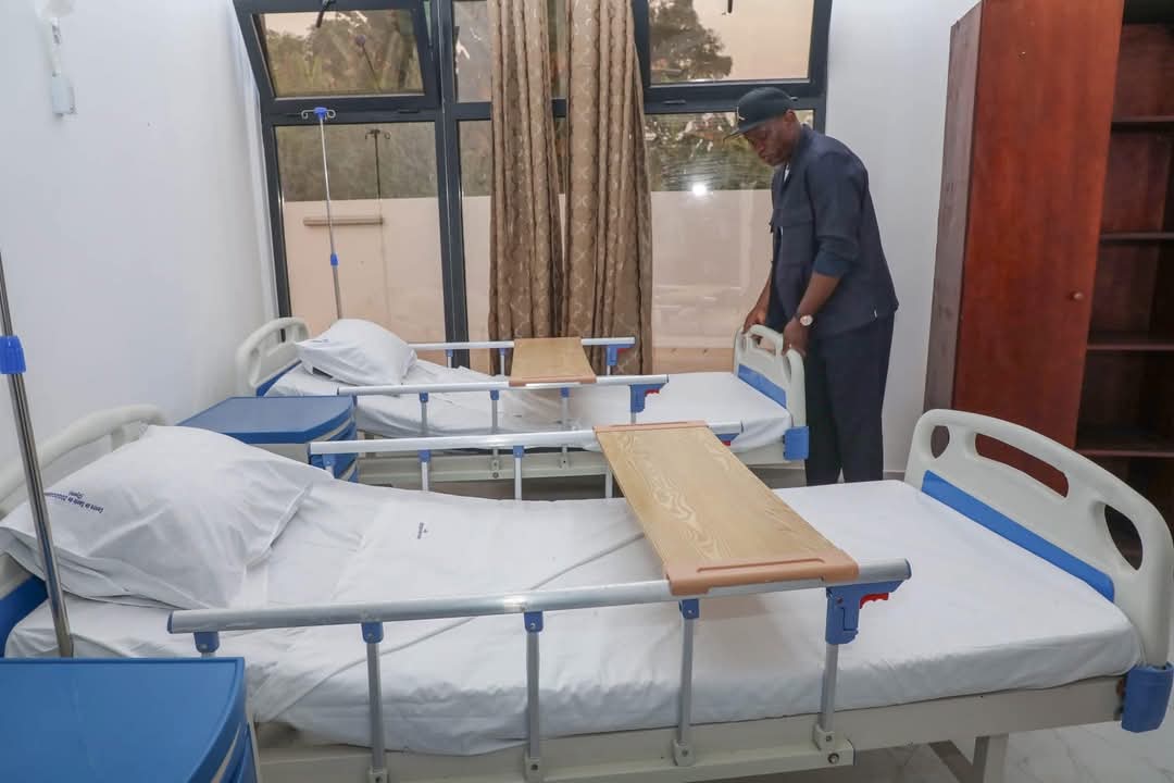 Gabon/Oyem: Oligui Nguema découvre le fleuron des centres hospitaliers ruraux à Zogogone