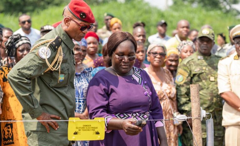 Le Gabon renforce sa lutte contre les conflits Homme-Éléphant avec l’inauguration de la 1000ème clôture électrique mobile