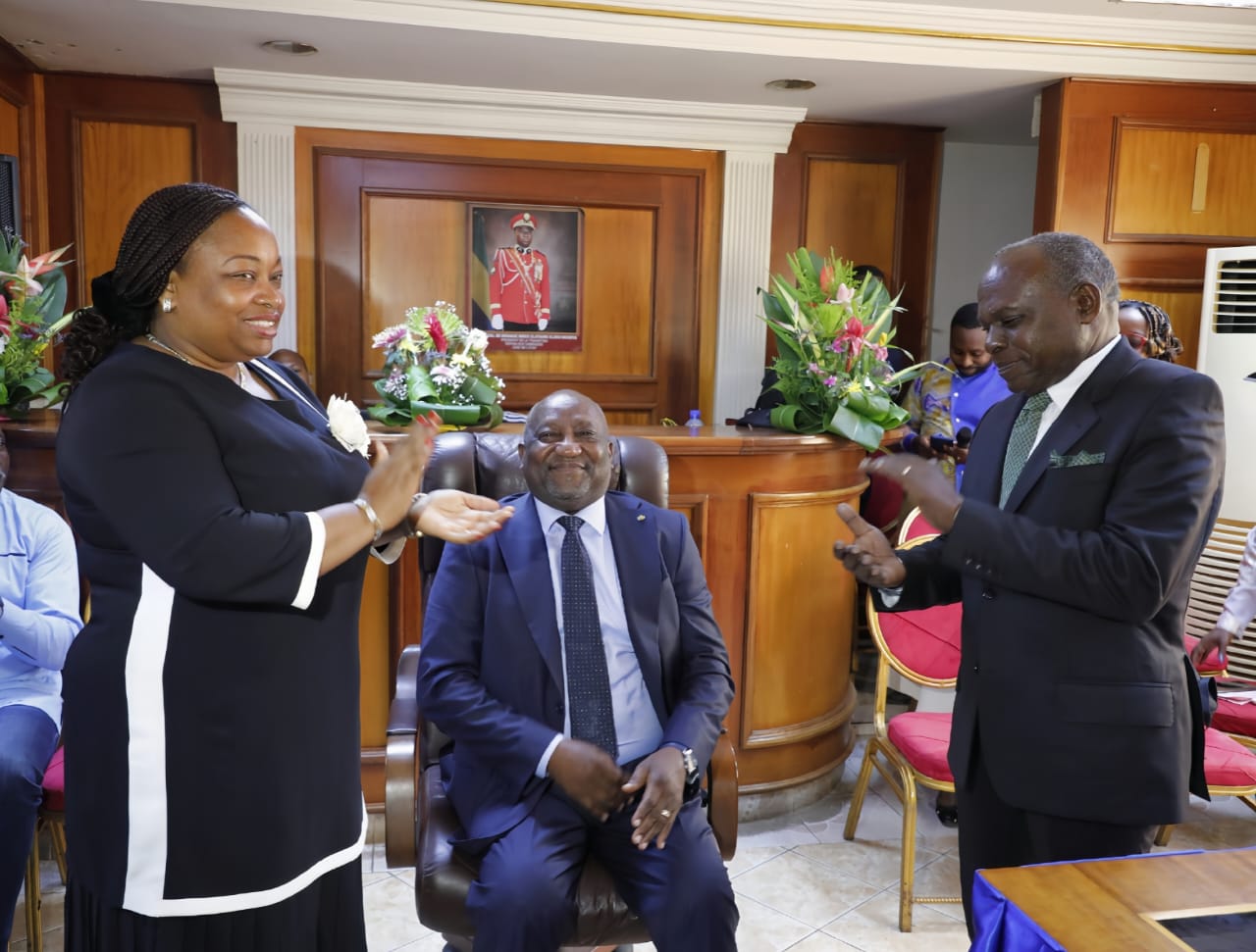 Installation à la Tête du CNEFOR : Jean Christophe Moundjigui, un Homme de Confiance pour une Réforme de l’Éducation au Gabon .