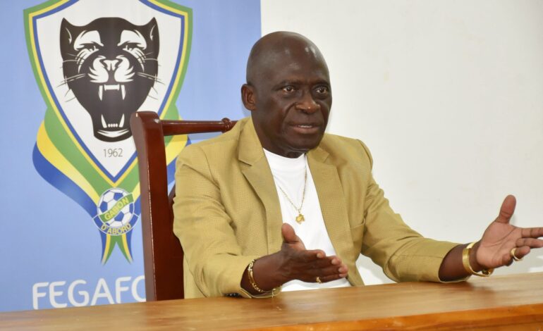 FEGAFOOT : Le Président Pierre Alain Mounguengui Soutient les Panthères U17 au CTB