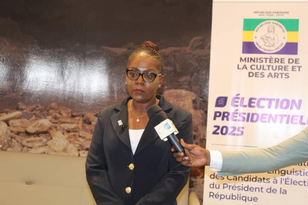 Le Ministre de la Culture et des Arts visite la Commission d’évaluation linguistique des candidats à la présidentielle de 2025
