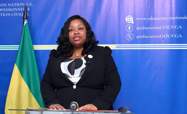 Gabon / Journée Nationale de l’Enseignant : Camélia Ntoutoume Leclercq rend hommage à la communauté éducative.