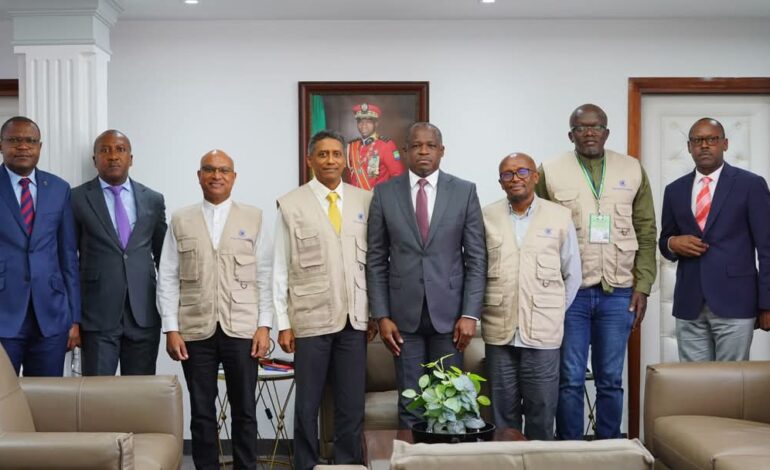 La mission d’observation du Commonwealth rencontre le Ministre de l’Intérieur avant l’élection présidentielle
