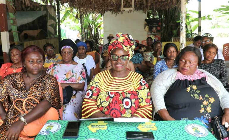 Démission collective des femmes commerçantes du Nouveau Marché de Ntoum : un soutien marqué à Camelia Ntoutoume Leclercq