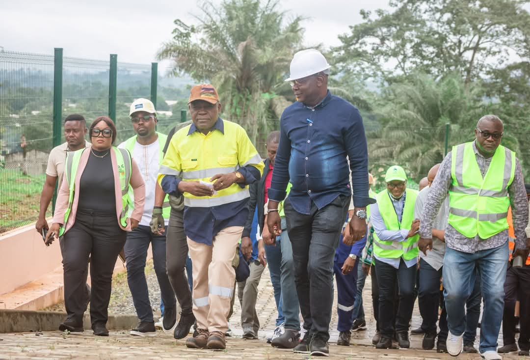 Grand Libreville : le Ministre de L’accès Universel à l’Eau et à l’Énergie sur le terrain pour accélérer les engagements présidentiels