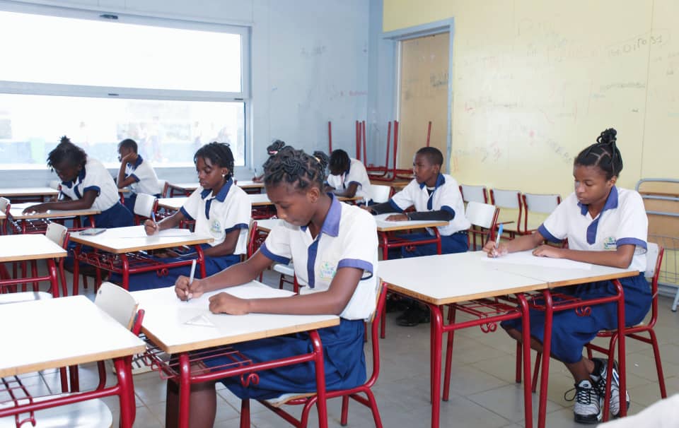 Concours National de Dictée : 70 000 Élèves Mobilisés pour la Maîtrise du Français