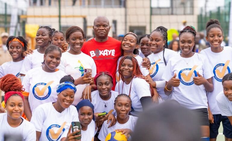 Libreville : Le Président Oligui Nguema inaugure un complexe sportif de référence à Nzeng Ayong