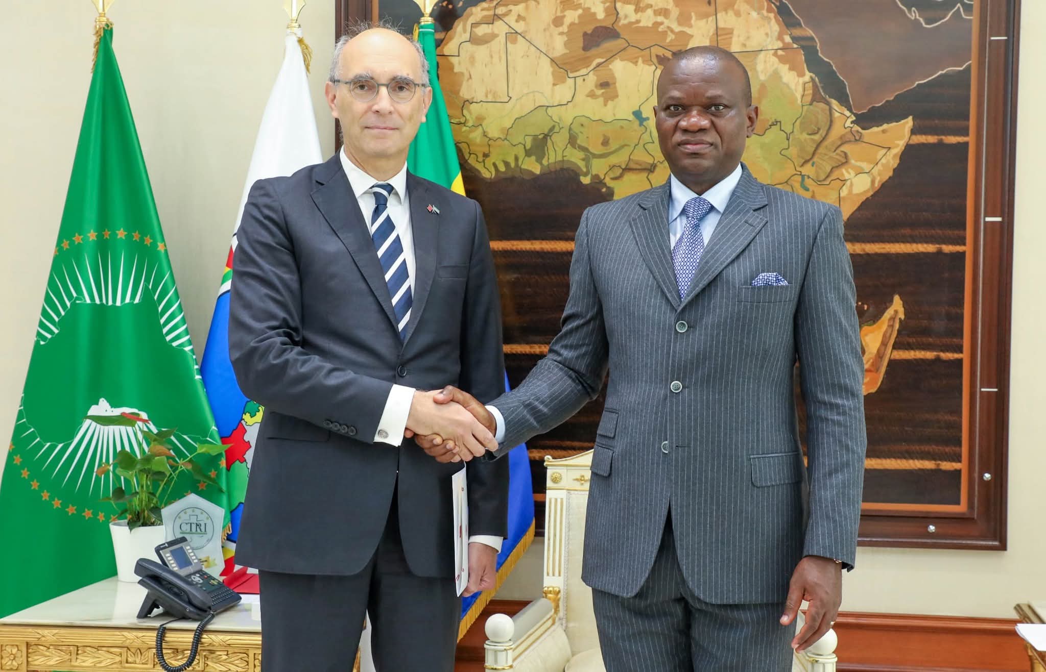 Le Président Oligui Nguema reçoit trois ambassadeurs engagés dans le renforcement des liens bilatéraux