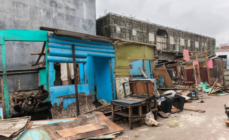 Mont-Bouët : La Mairie de Libreville frappe fort contre les installations anarchiques