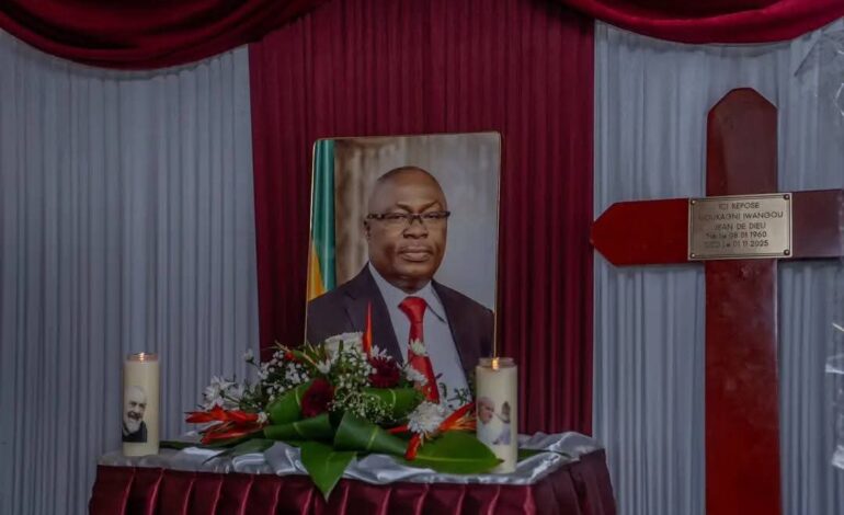 Hommages de la République à Jean Dedieu Moukagni Iwangou, figure majeure de la vie politique et sportive gabonaise