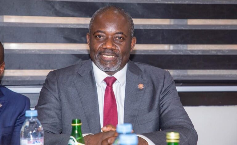 Gabon et Guinée unis pour booster les projets miniers de Simandou et Bélinga