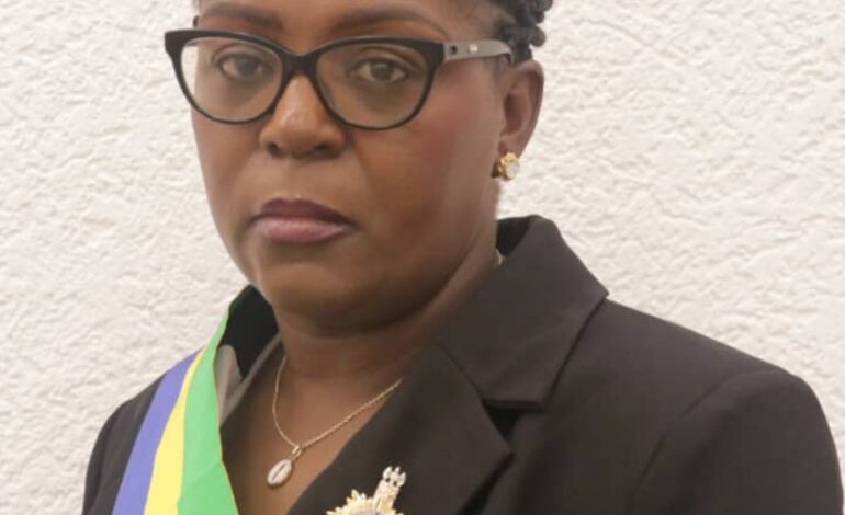 Noël 2025 : L’honorable Dr Armande LONGO épouse MOULENGUI adresse un message de paix, d’unité et d’espérance aux familles gabonaises