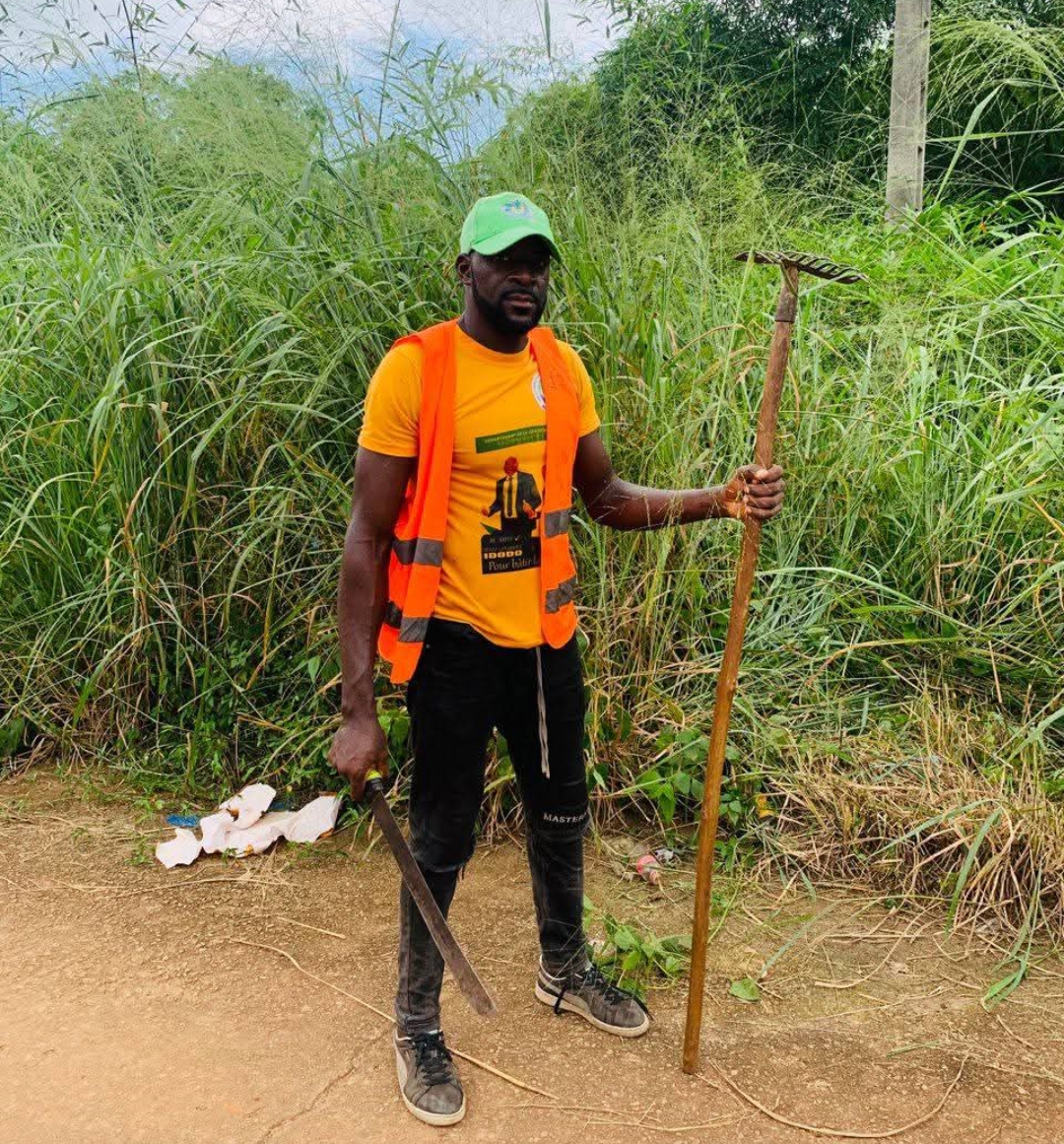 Lébamba : Les jeunes d’Imenou Pungu donnent l’exemple d’une fin d’année citoyenne