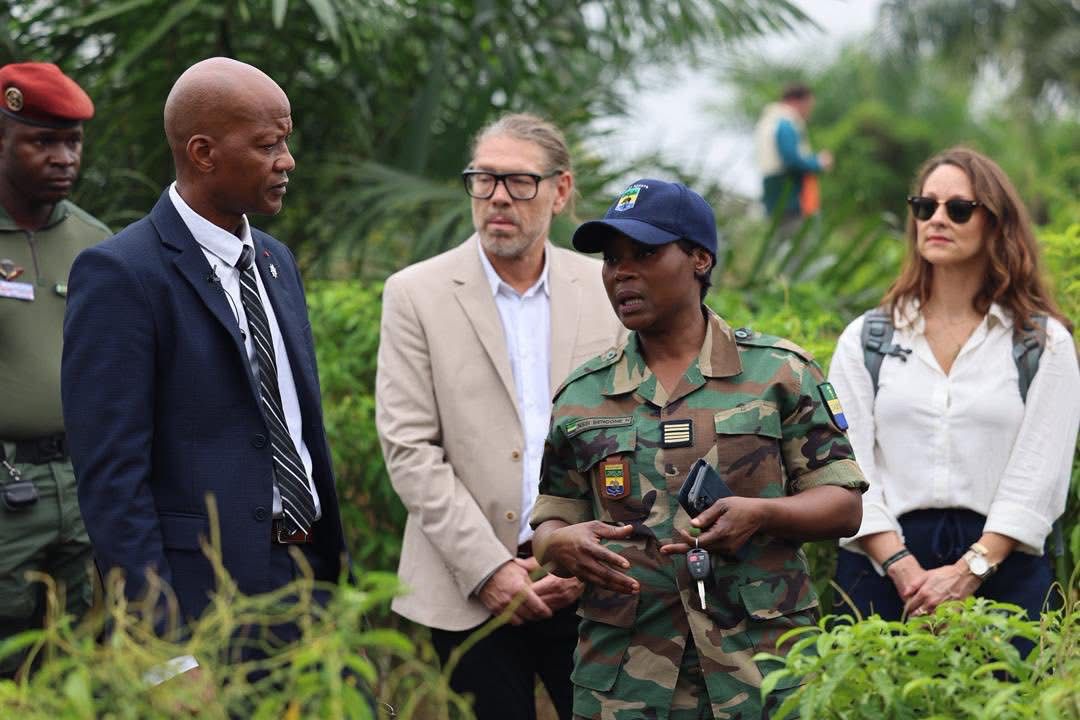 Gabon: Une délégation américaine en immersion dans une plantation d’iboga à Bikélé