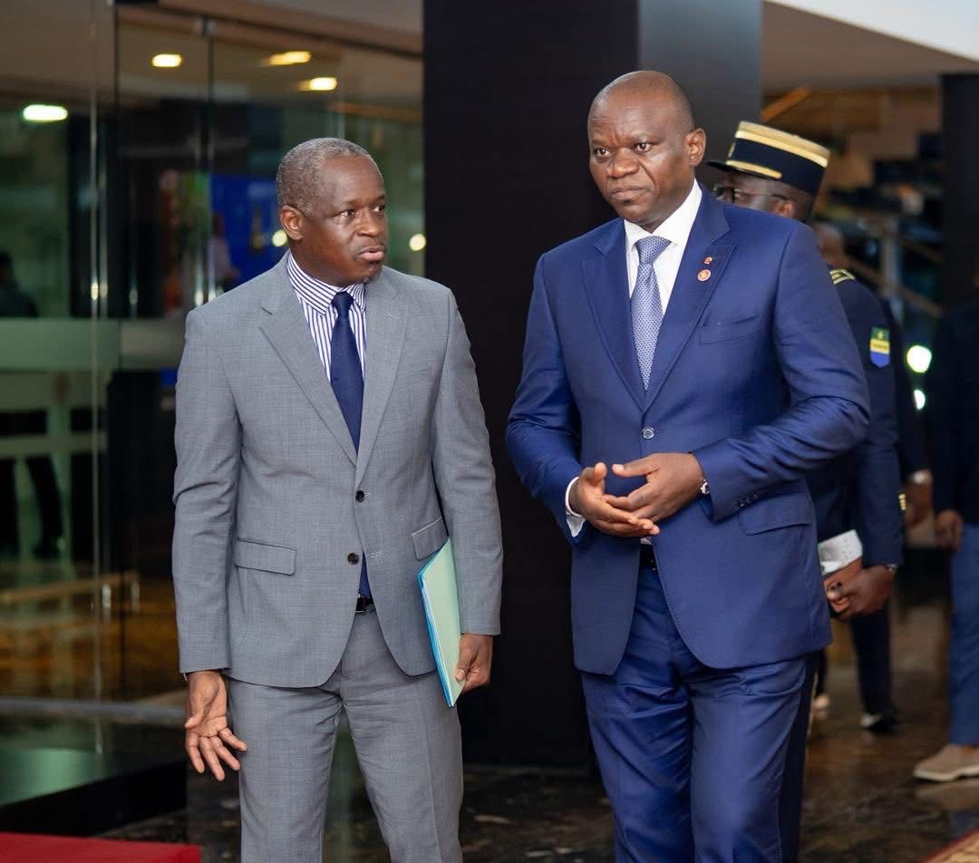 Après l’investiture de Mamadi Doumbouya, le Président Oligui Nguema de retour à Libreville