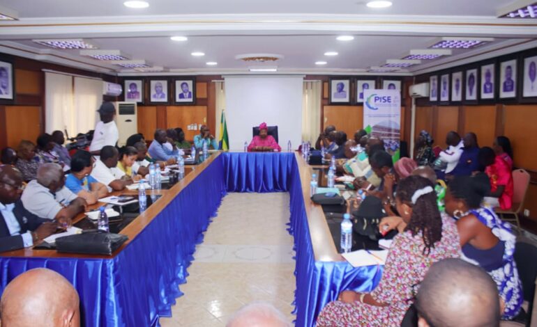 Éducation Nationale : Le Gouvernement rassure les parents d’élèves et appelle à l’accalmie