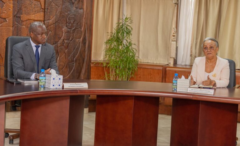 Secteur Pétrolier : Le Gouvernement et les syndicats en quête de solutions durables