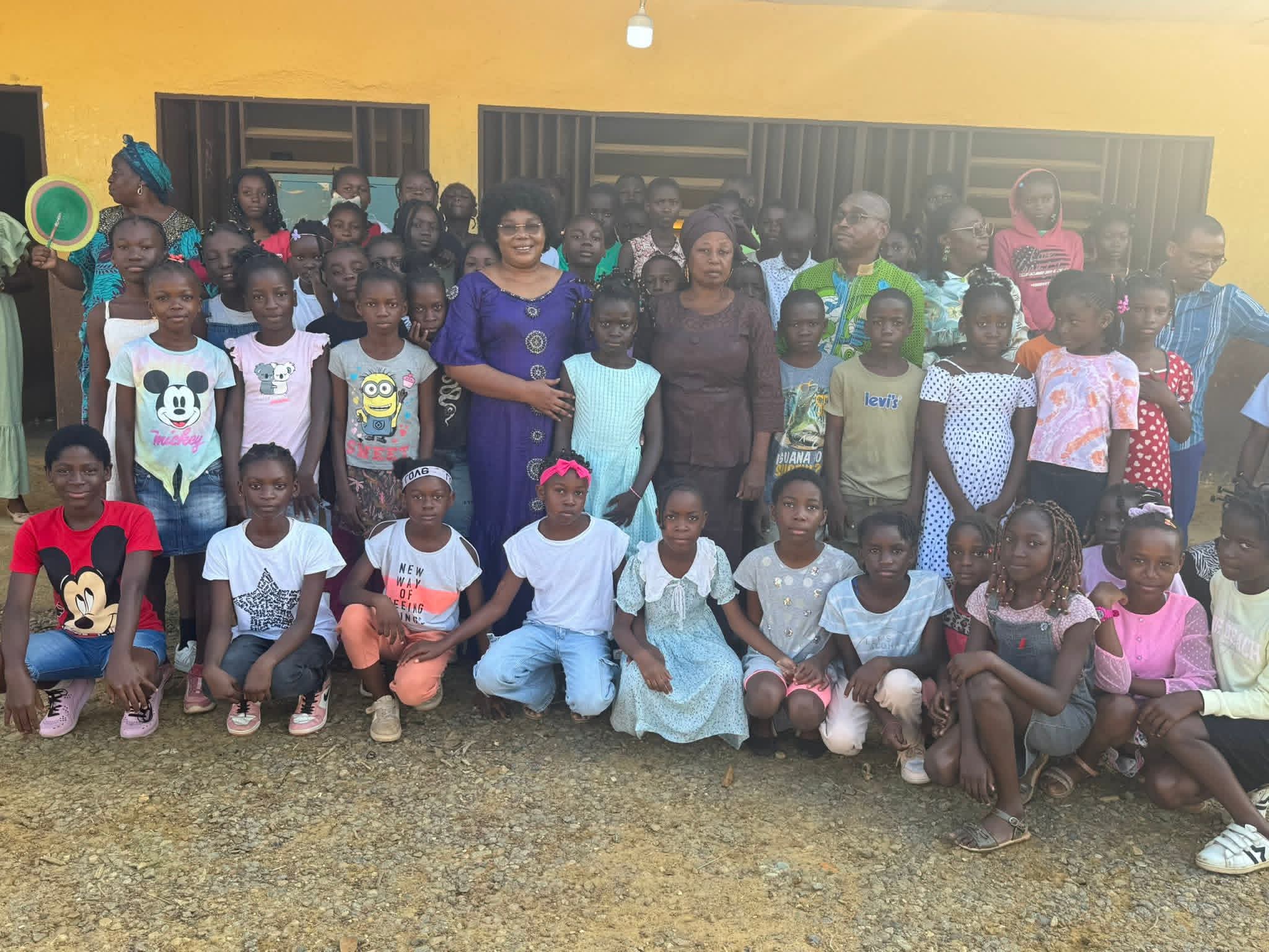 Franceville : La 3e vice-présidente du Sénat salue une école tournée vers l’avenir