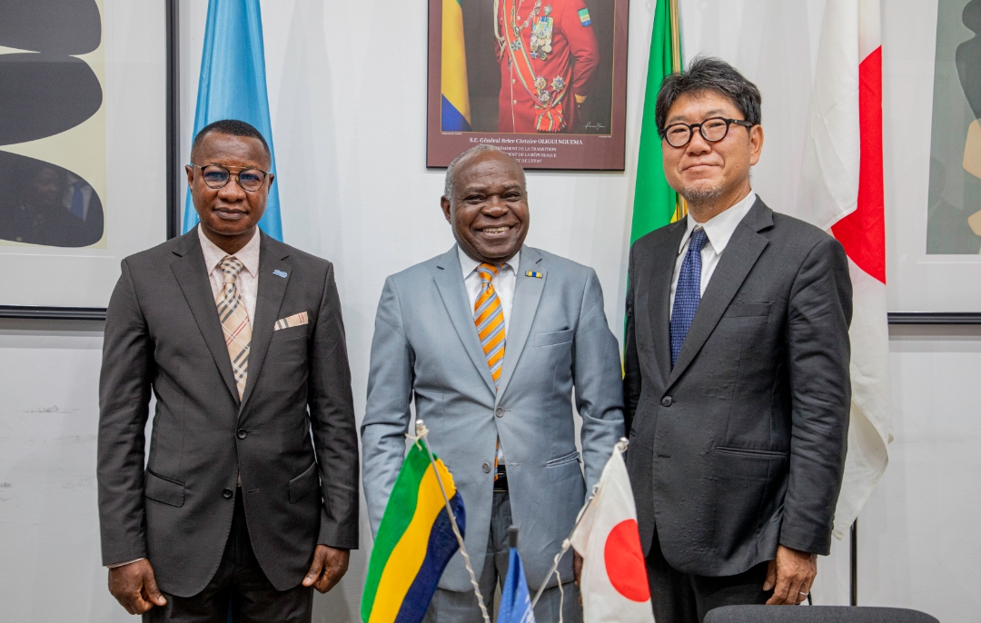 Eau, hygiène et dignité à l’école : Le Japon et l’UNESCO unissent leurs forces au Gabon