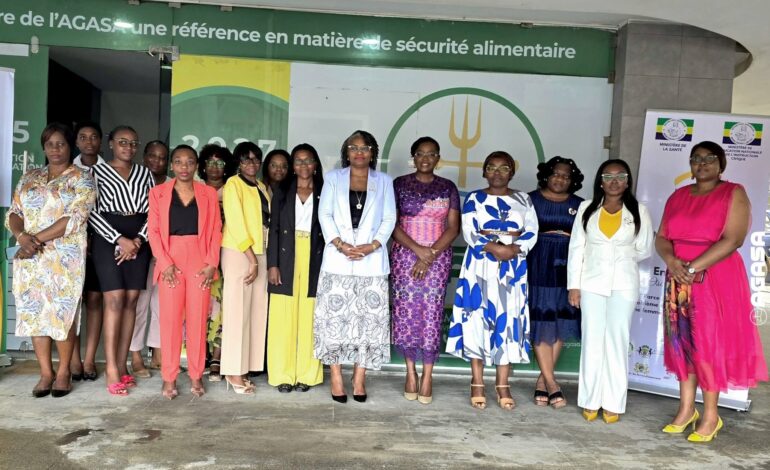 Endométriose : l’AGASA brise le silence et sensibilise son personnel féminin