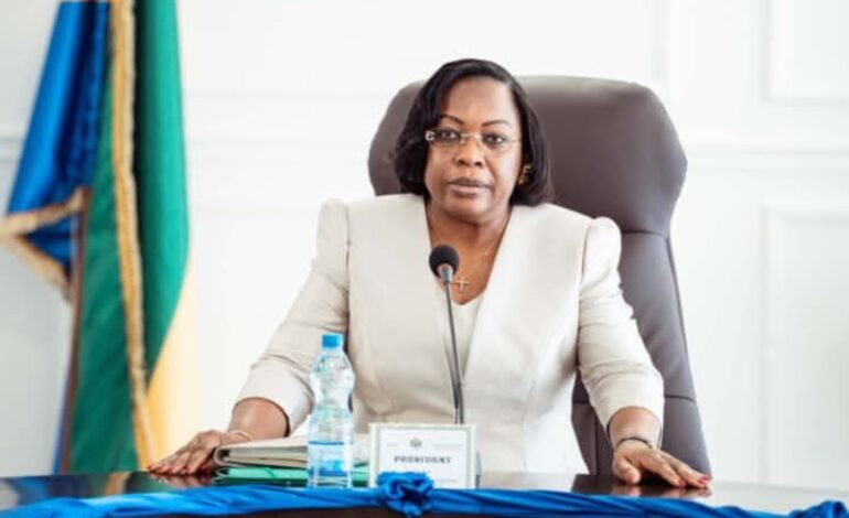 Sénat : Des commissions provisoires pour relancer l’activité législative