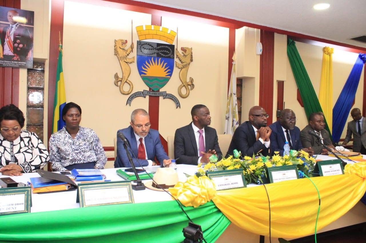 Libreville : Le budget municipal 2026 rejeté à une écrasante majorité