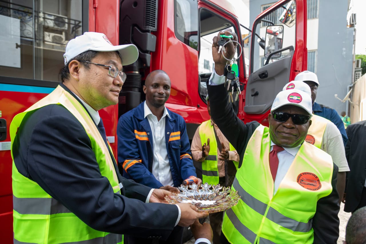 Énergie : la Chine dote le Gabon d’un puissant véhicule électrique de 500 kW