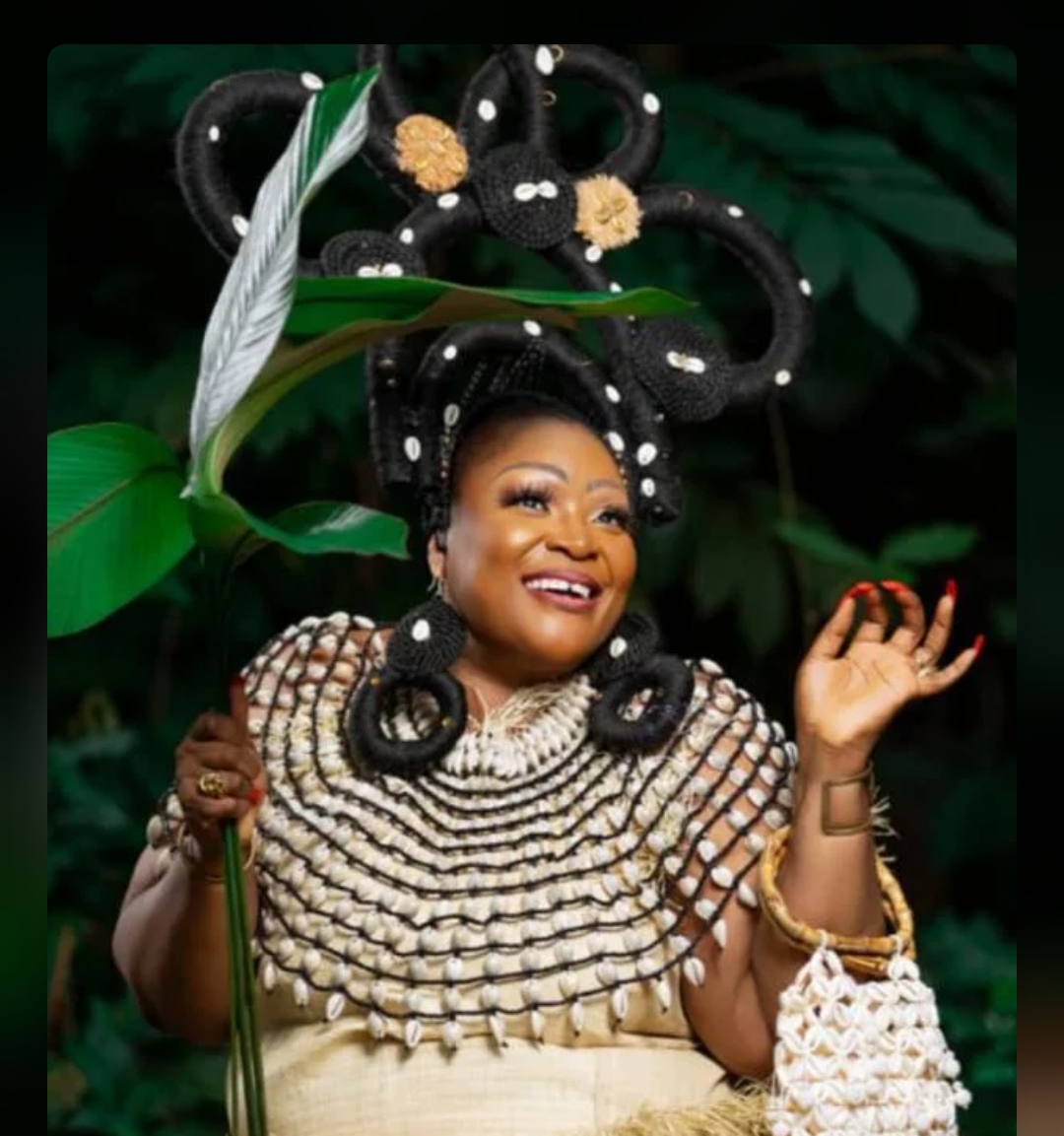 Culture : Amandine “La Reine d’Empire” sacrée aux SCIEDIE Awards Acte 5