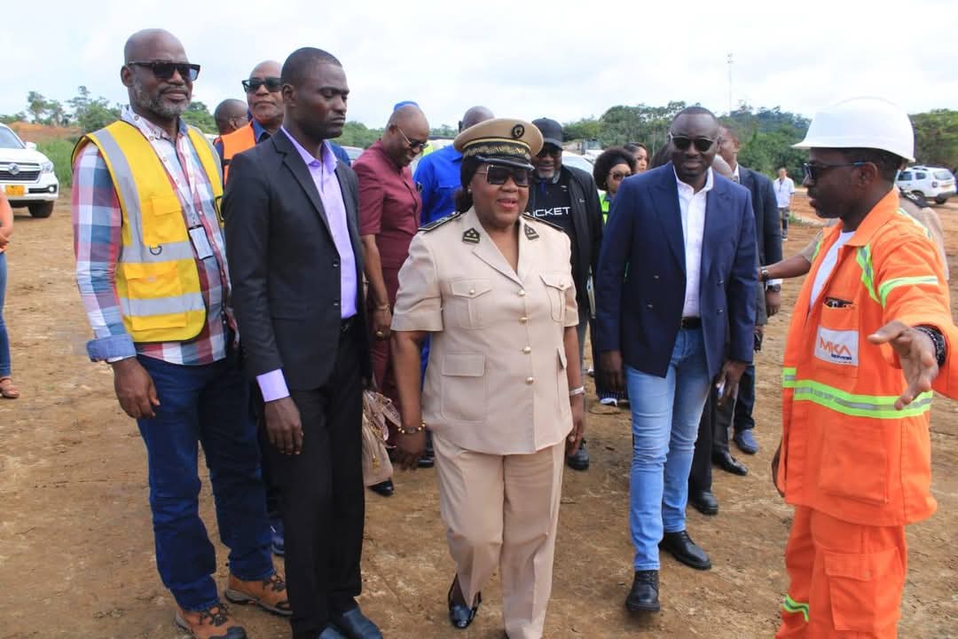 Gestion des déchets à Nkoltang : Le Gouverneur rassure les populations sur le futur centre d’enfouissement