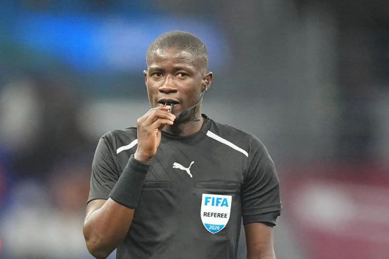 Coupe du Monde FIFA 2026 : Pierre Atcho et l’arbitrage gabonais à l’honneur