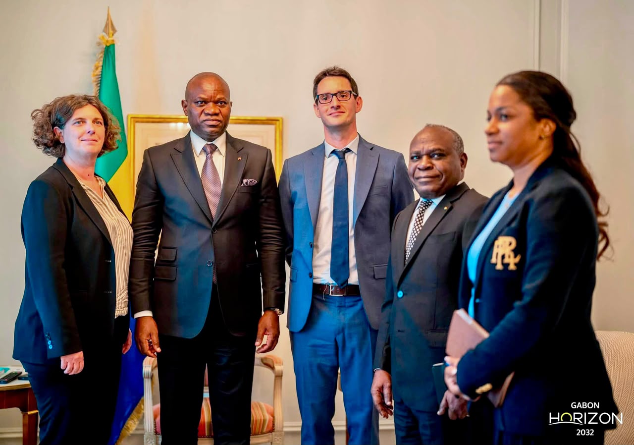 Gabon : Oligui Nguema renforce les partenariats avec Air France et EDF pour soutenir les ambitions de la Ve République