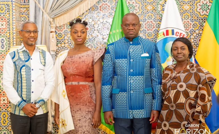 Culture : Oligui Nguema reçoit Annie Flore Batchiellilys et Adriana Bignagni