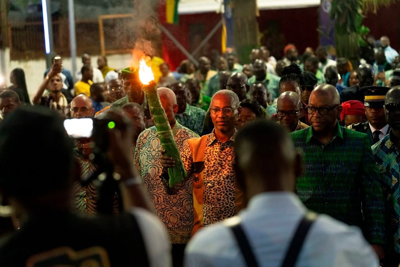 Gabon: Paul Ulrich Kessany allume la flamme du coup d’envoi de la 15 ème édition de la fête des cultures