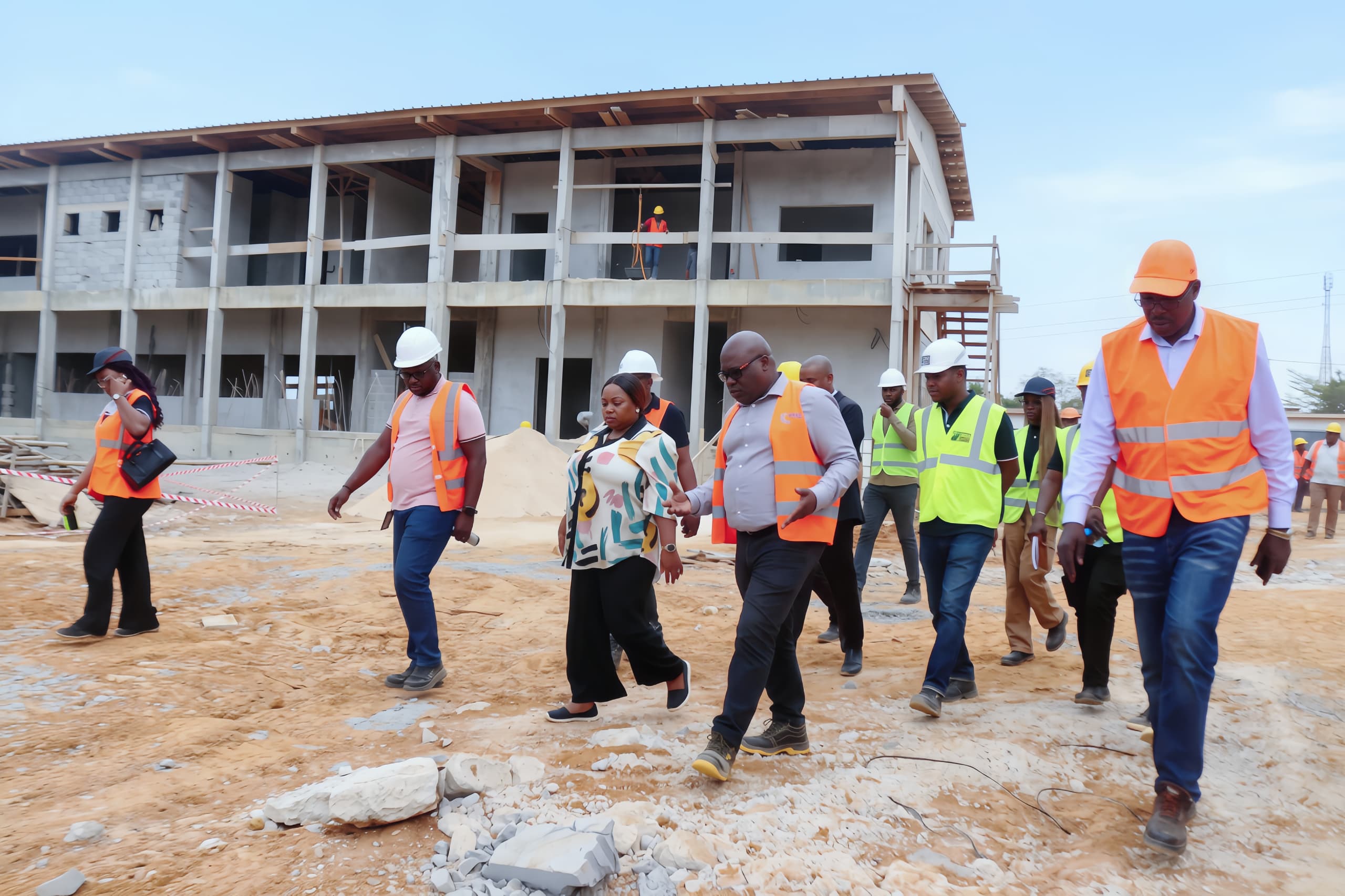 Education / PISE  – Phase 2 : Camélia Ntoutoume Leclercq hausse le ton sur les retards des chantiers