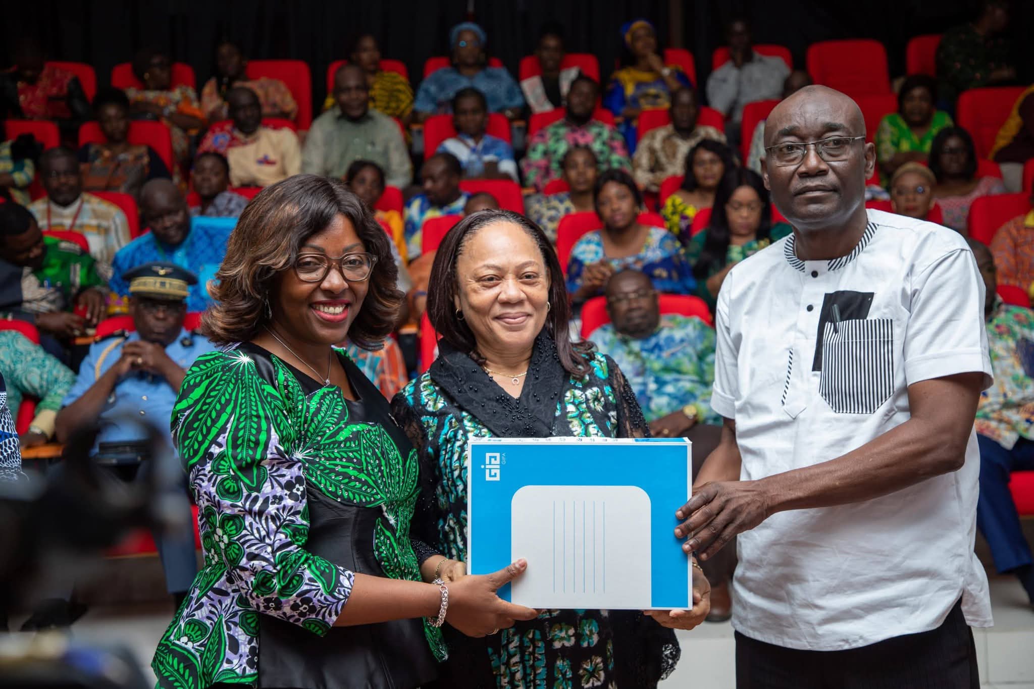 Fonction Publique : Les actes de carrière quittent Libreville, la digitalisation encore attendue