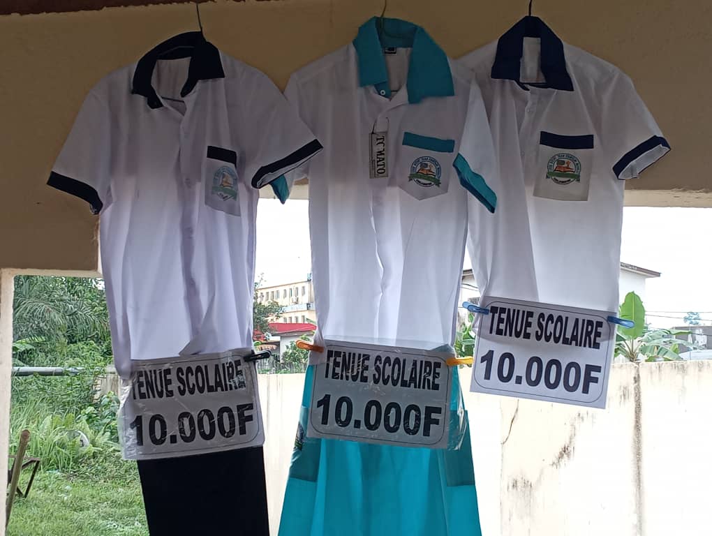 Koula-Moutou : le prix de l’uniforme scolaire revu à la baisse, un soulagement pour les familles