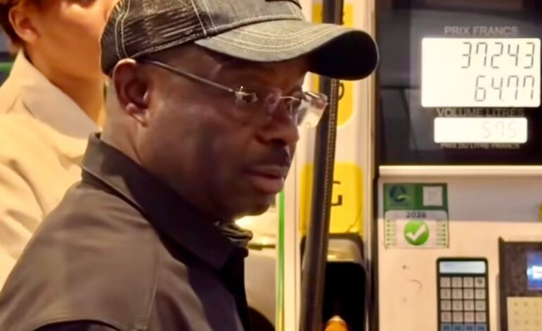Gabon : Clotaire Kondja sur le terrain pour rassurer les automobilistes face à la pénurie de carburant