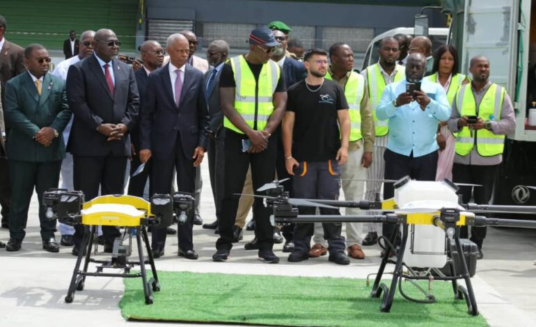 Libreville : Le nettoyage des édifices publics passe à l’ère du drone